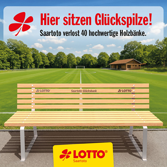 Saartoto verlost Holzbänke